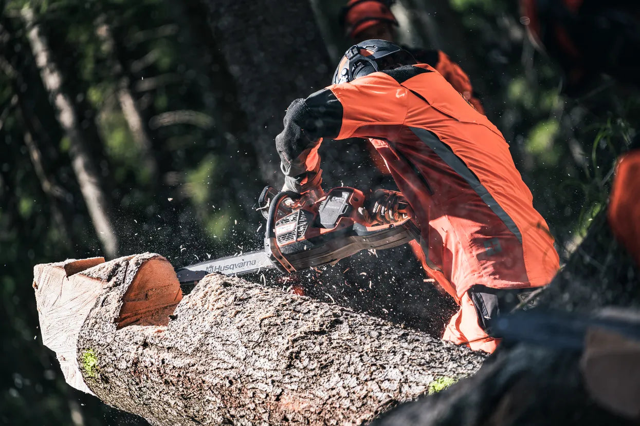 Husqvarna 540iXP 40V Battery Chainsaw — KIT